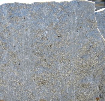 Idaho Quartzite Flagstone Sunset Silver 3/8" to 3/4" (Thin)