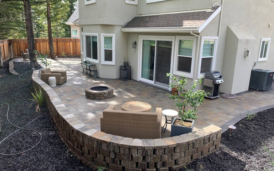 Santa Rosa Belgard Wall, Paver, and Firepit